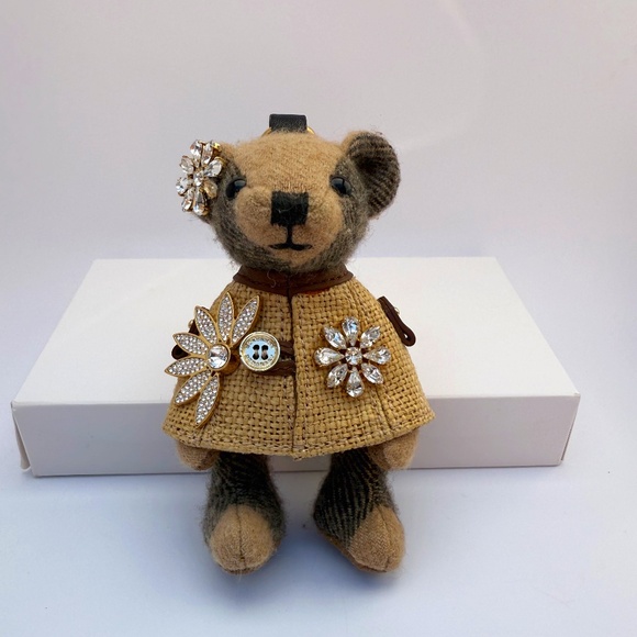 Authentic Burberry Thomas Bear Keychain with Cape & Chrystals - Picture 1 of 6